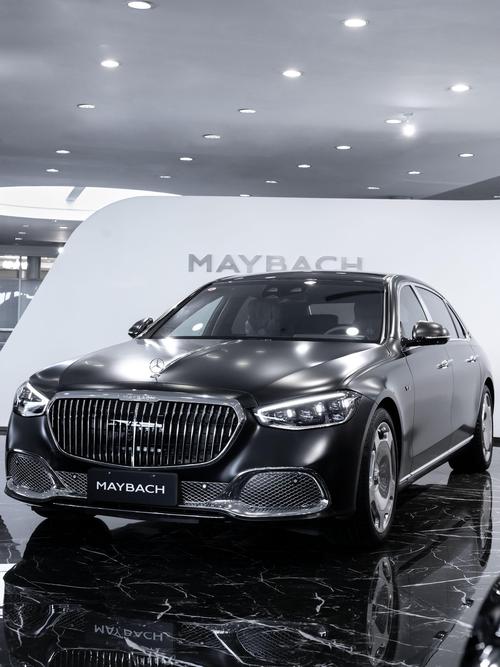 佛山40岚图汽车的售后服务让用户无忧出行，迈巴赫未来的豪华车趋势