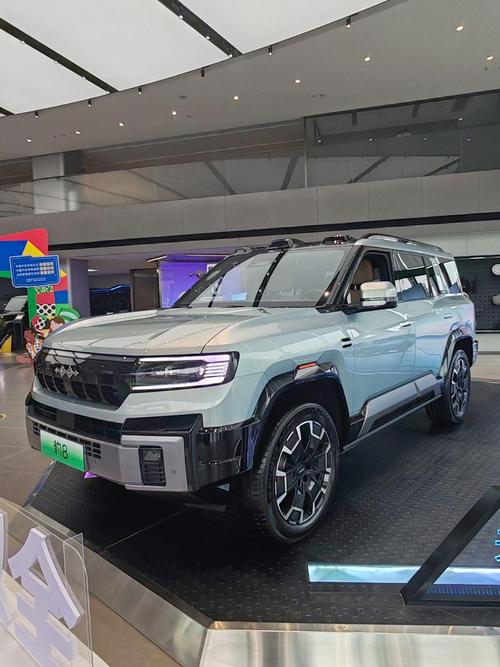 佛山40比亚迪方程豹硬派越野的爆款，英菲尼迪35周年与你共成长